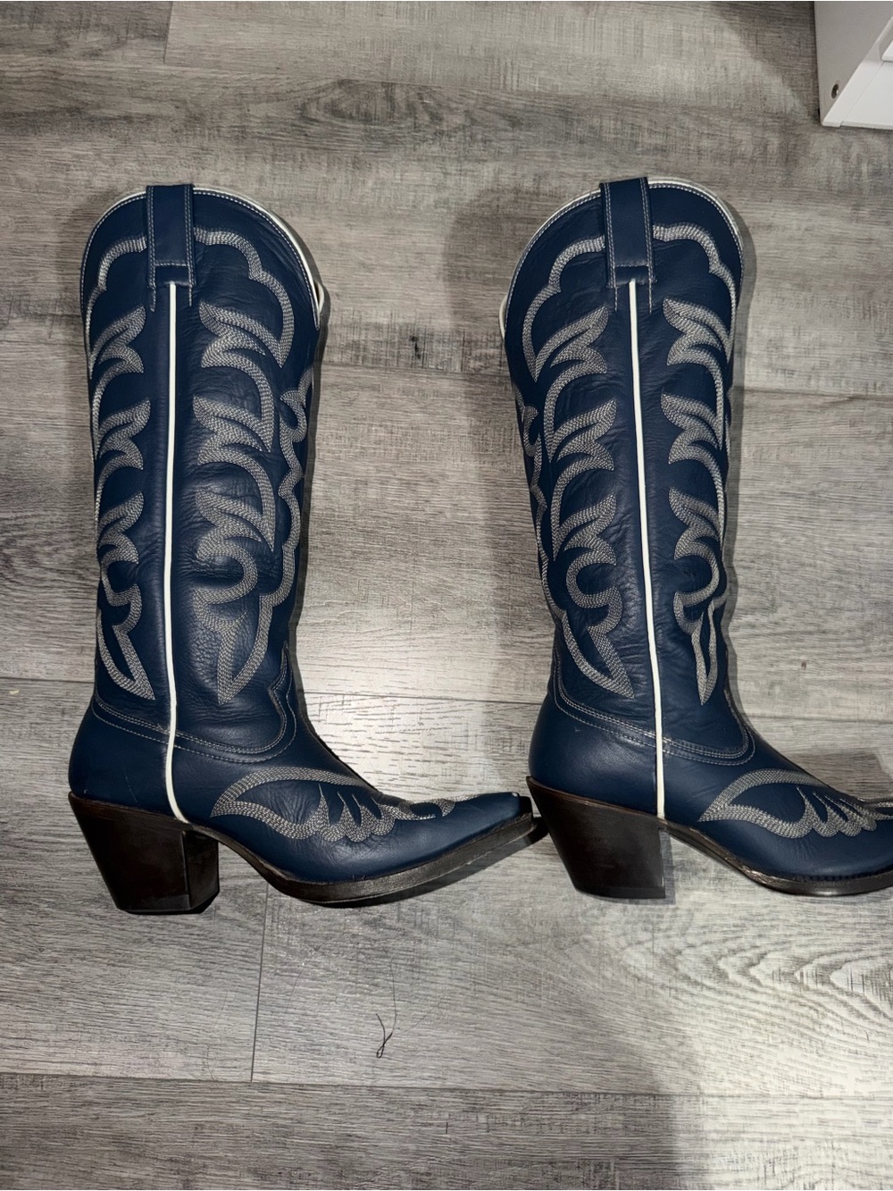 Shyanne High Desert Navy Blue Tall Leather Cowgirl Boots Snip Toe Size 7